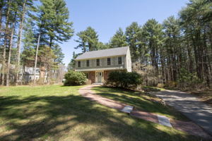 57 Stetson Shrine Ln, Norwell, MA 02061, USA Photo 2