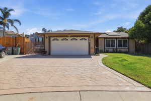001_F8_570 Biscayne Ct