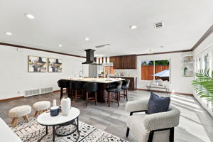 006_F8_570 Biscayne Ct
