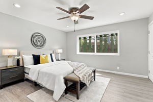 013_F8_570 Biscayne Ct