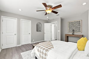 015_F8_570 Biscayne Ct