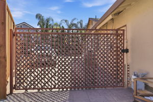 034_F8_570 Biscayne Ct