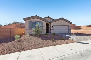 570 Hamilton Dr-S2710-002.jpg