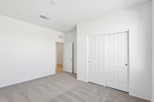 570 Hamilton Dr-S2710-017.jpg