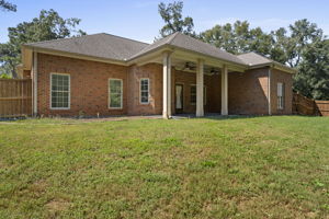  Photo 44