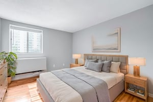 WM_05059_60_61 virtually staged.jpeg