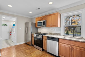 Kitchen/Laundry Room