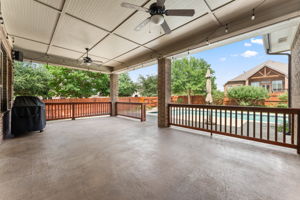 Another angle of the covered patio.