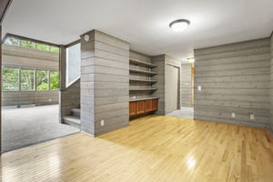  Photo 37