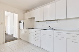 5701 N Sheridan Rd 28Q_008