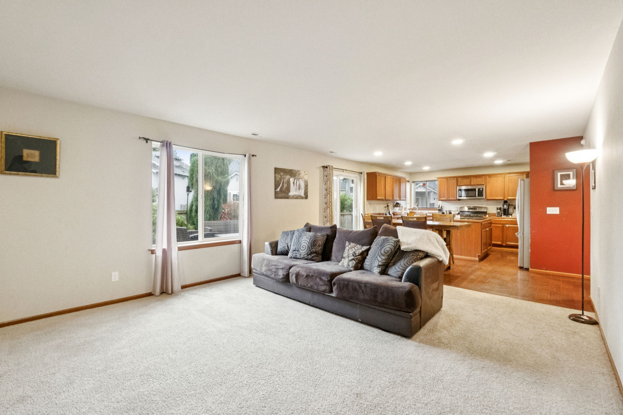 148th Pl NE-L0711-005