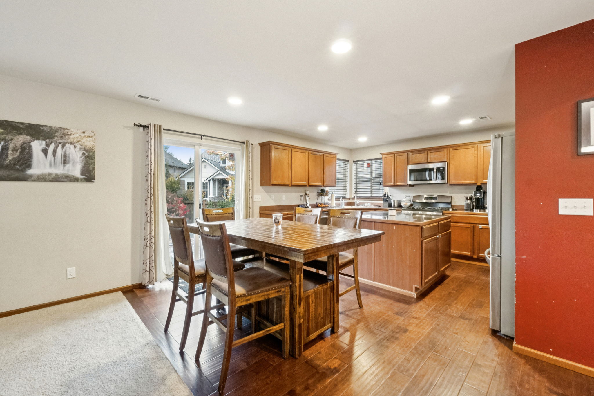 148th Pl NE-L0711-009