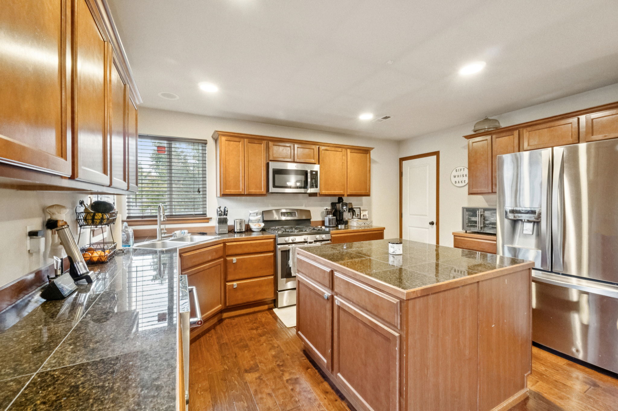 148th Pl NE-L0711-013