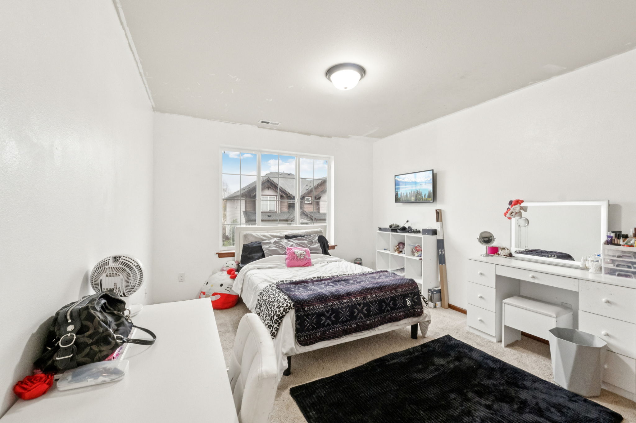 148th Pl NE-L0711-027