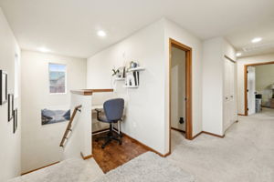 148th Pl NE-L0711-017