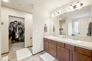 148th Pl NE-L0711-022