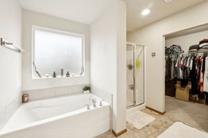 148th Pl NE-L0711-024