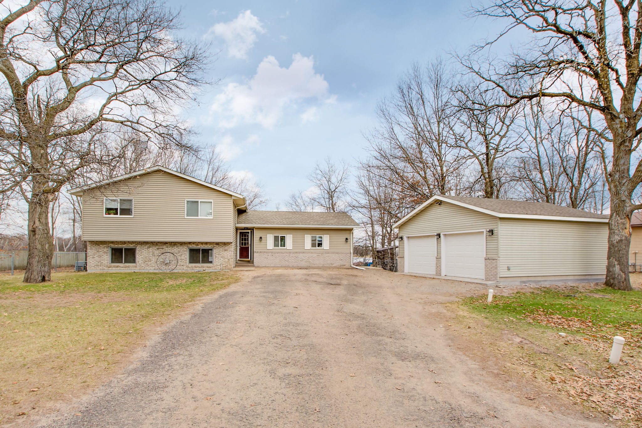  57040 314th St, Stacy, MN 55079, US
