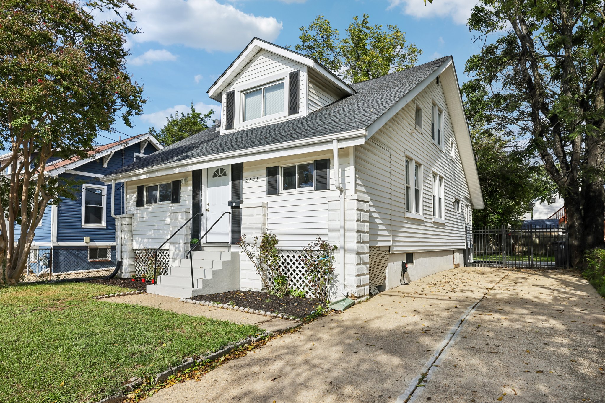Ager Rd-S2509-002.jpg
