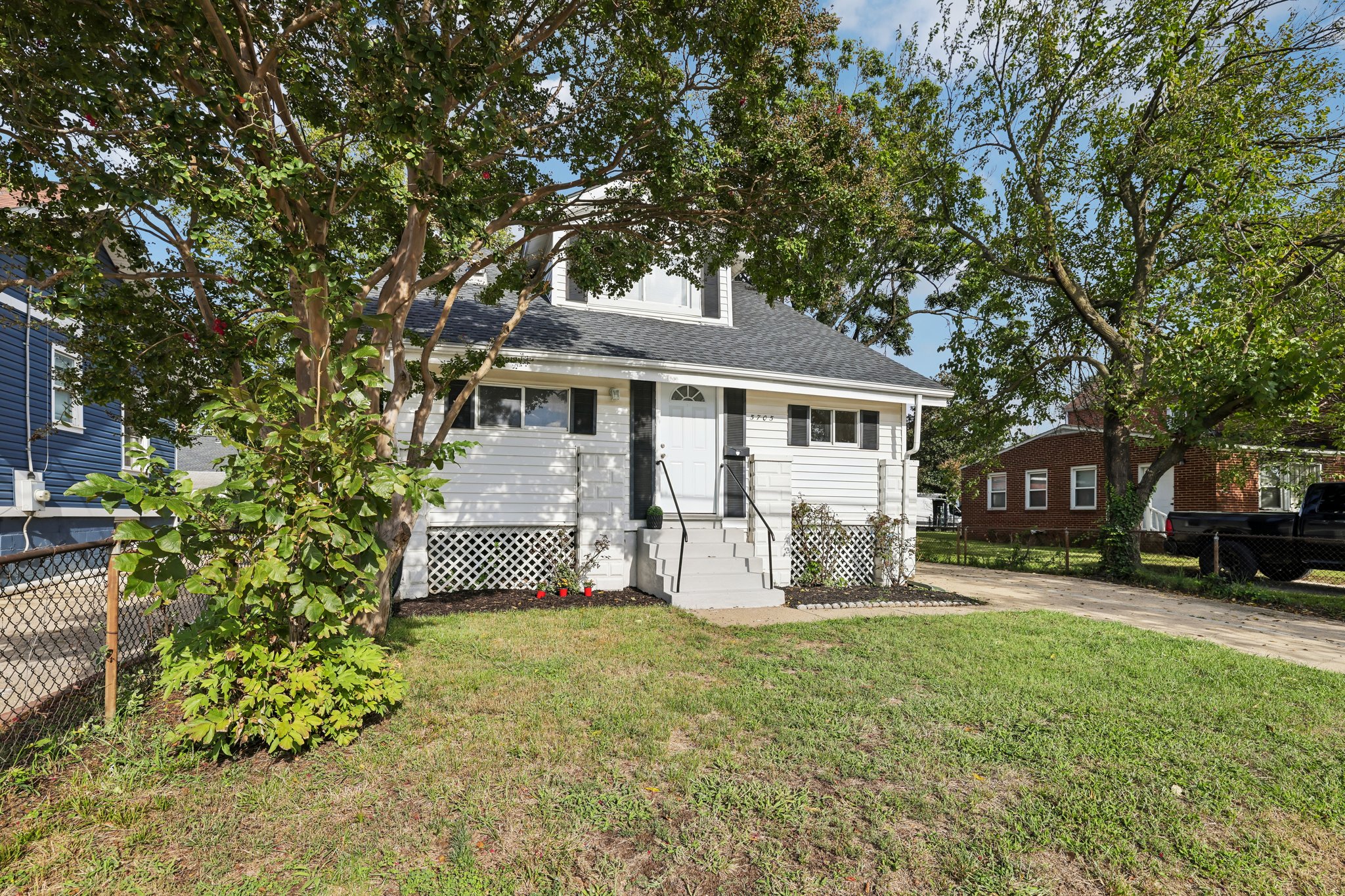 Ager Rd-S2509-003.jpg