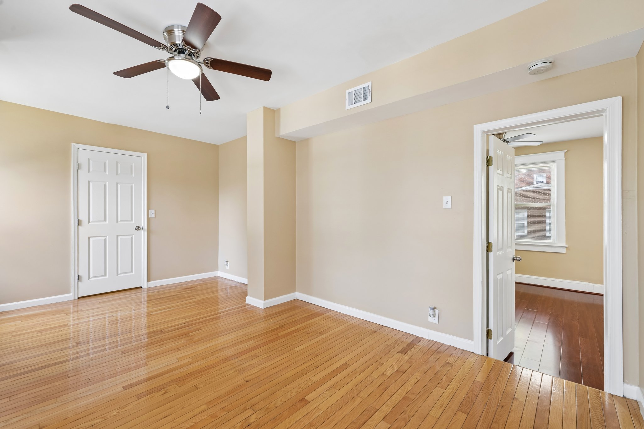 Ager Rd-S2509-020.jpg