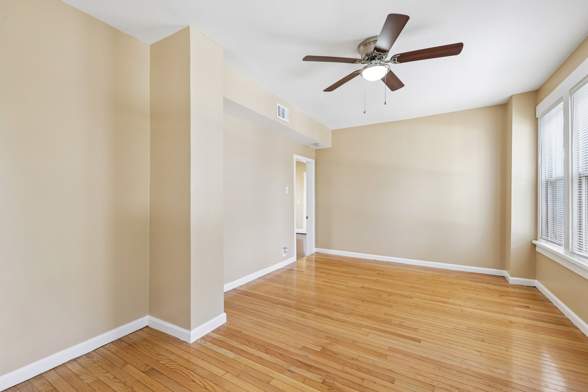 Ager Rd-S2509-021.jpg