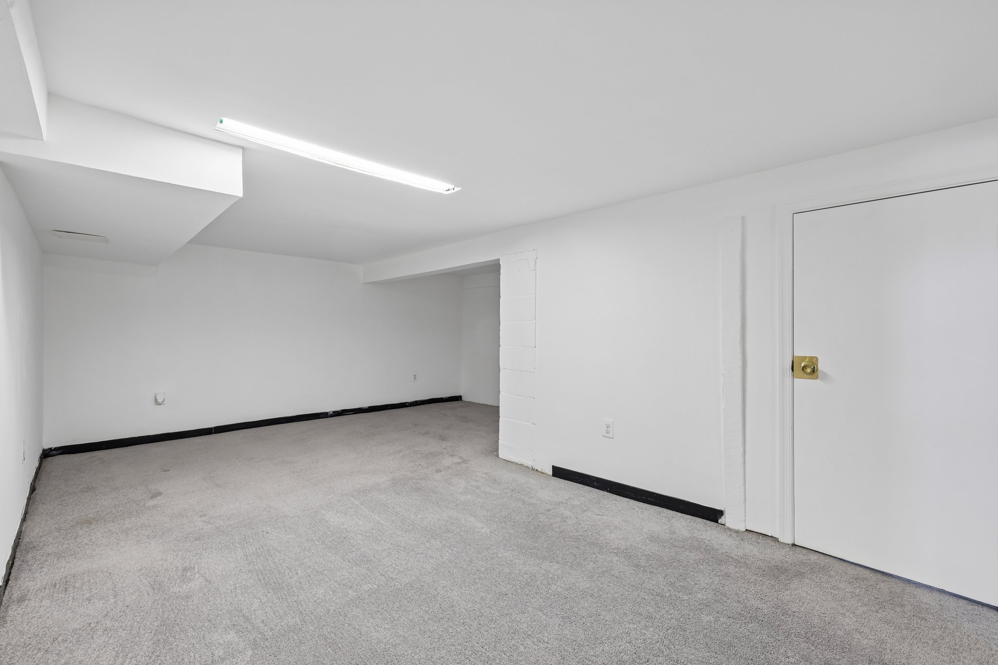 Ager Rd-S2509-027.jpg