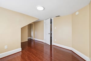 Ager Rd-S2509-041.jpg