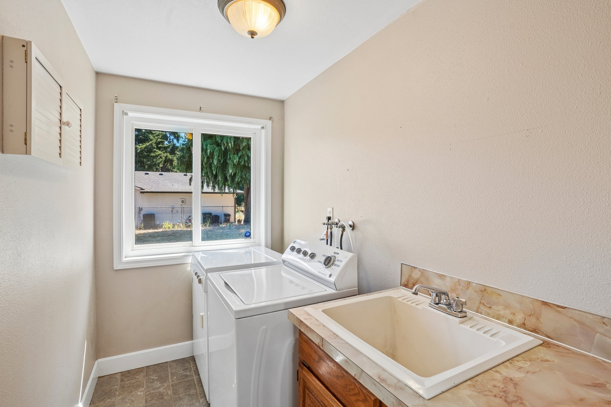 NE 91st Ct-S2507-021.jpg