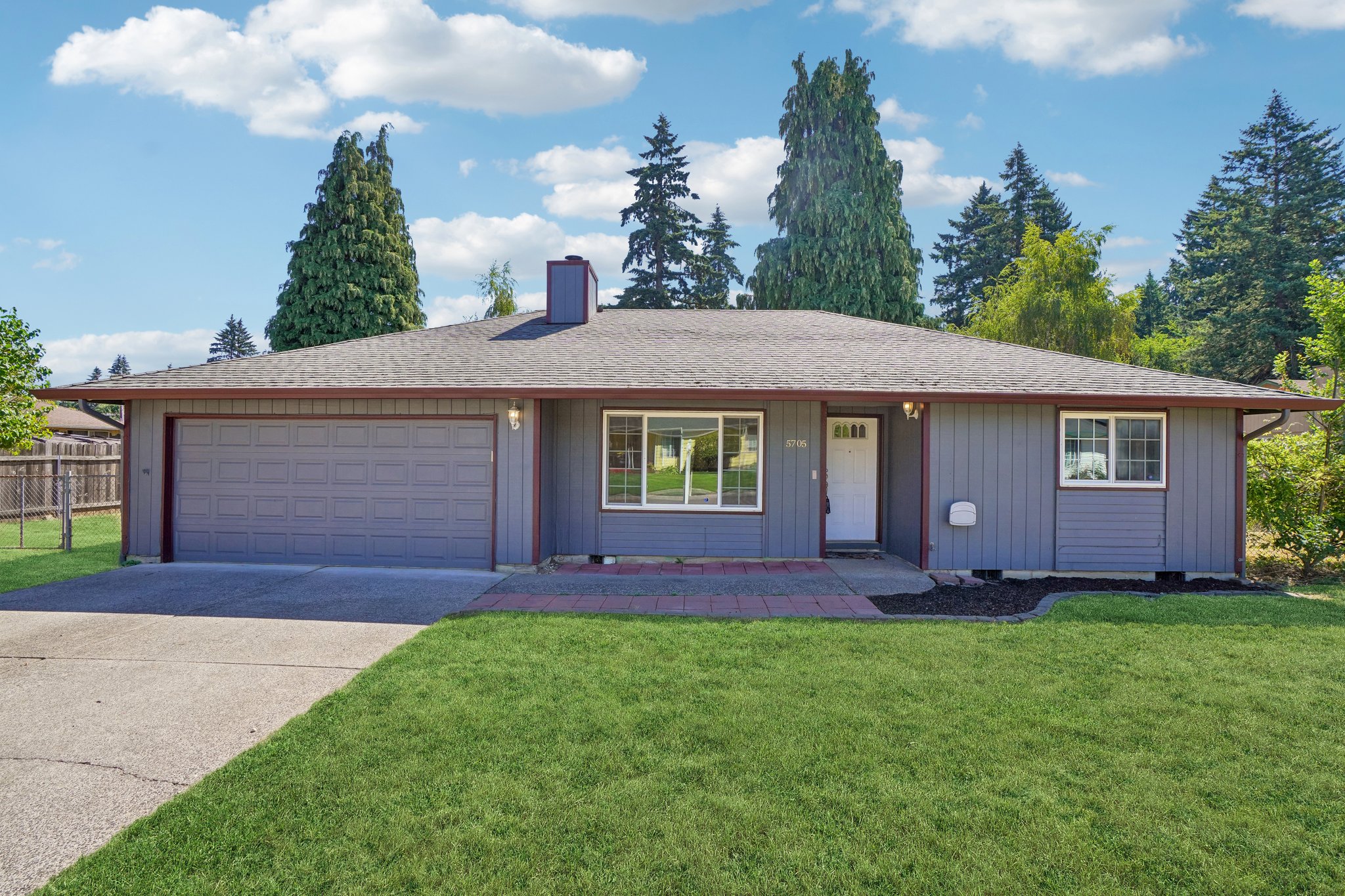 NE 91st Ct-S2507-047.jpg