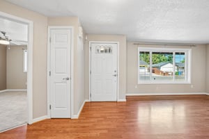 NE 91st Ct-S2507-007.jpg