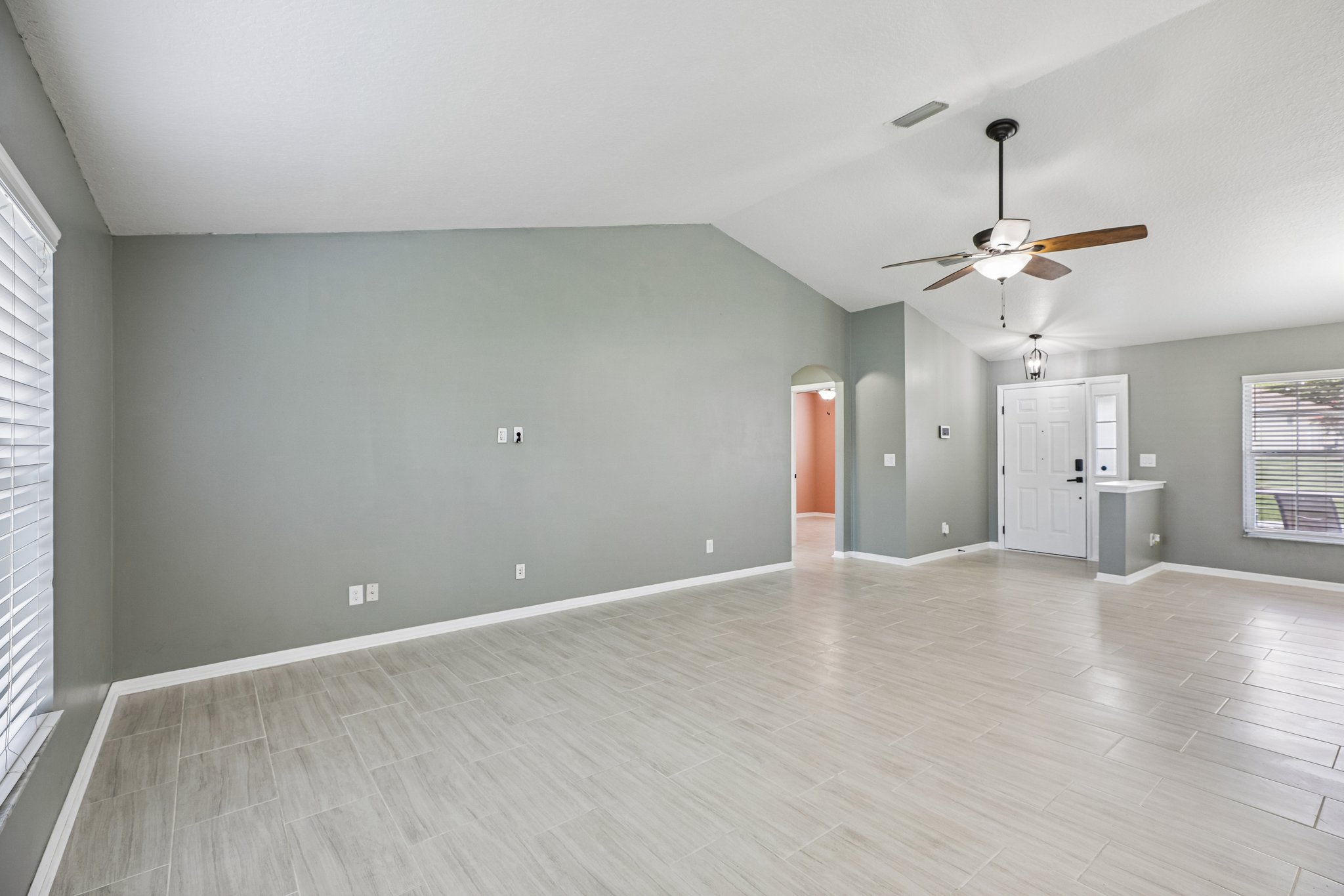 SW 89th Pl-S1208-014.jpg