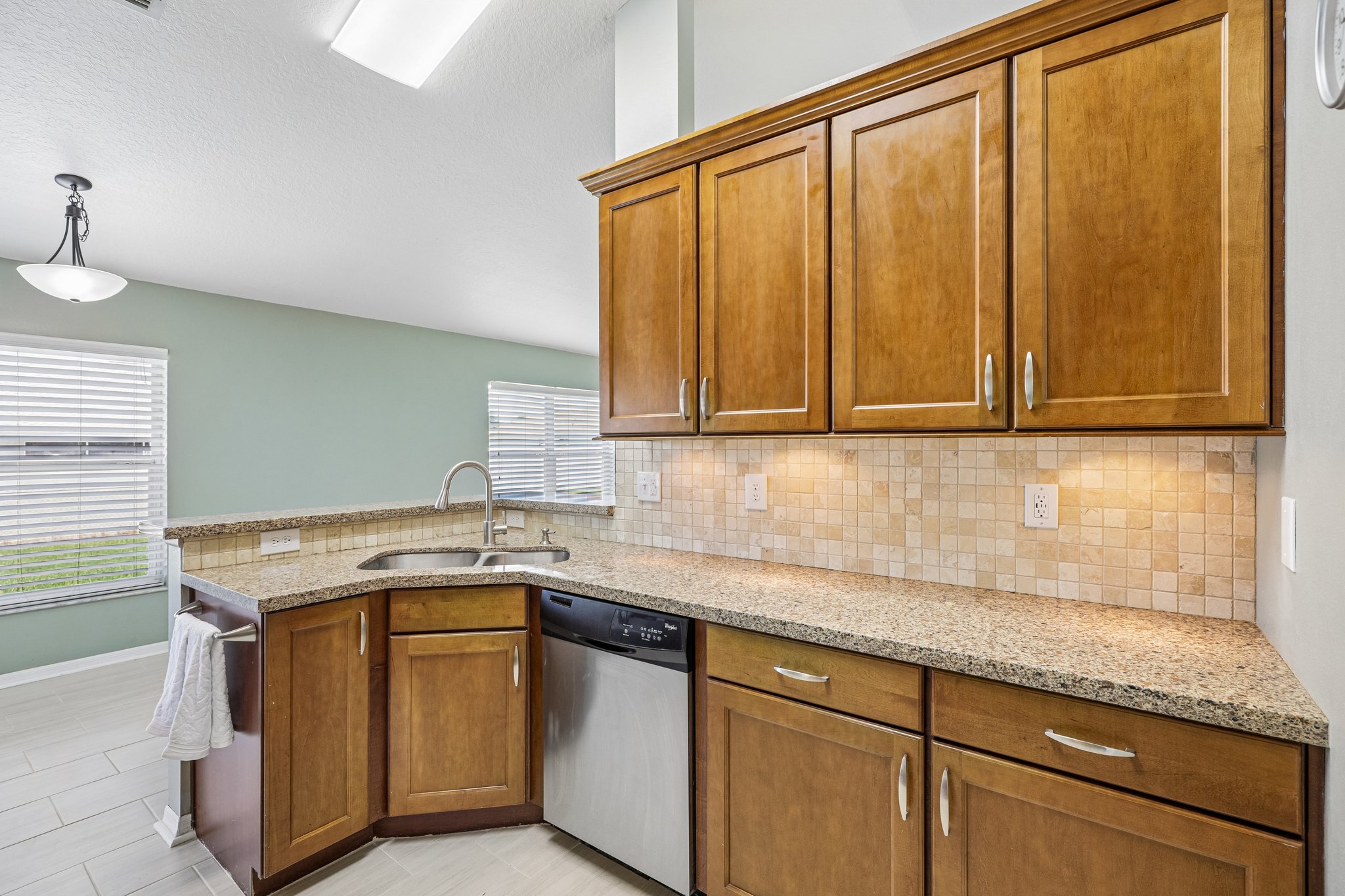 SW 89th Pl-S1208-019.jpg