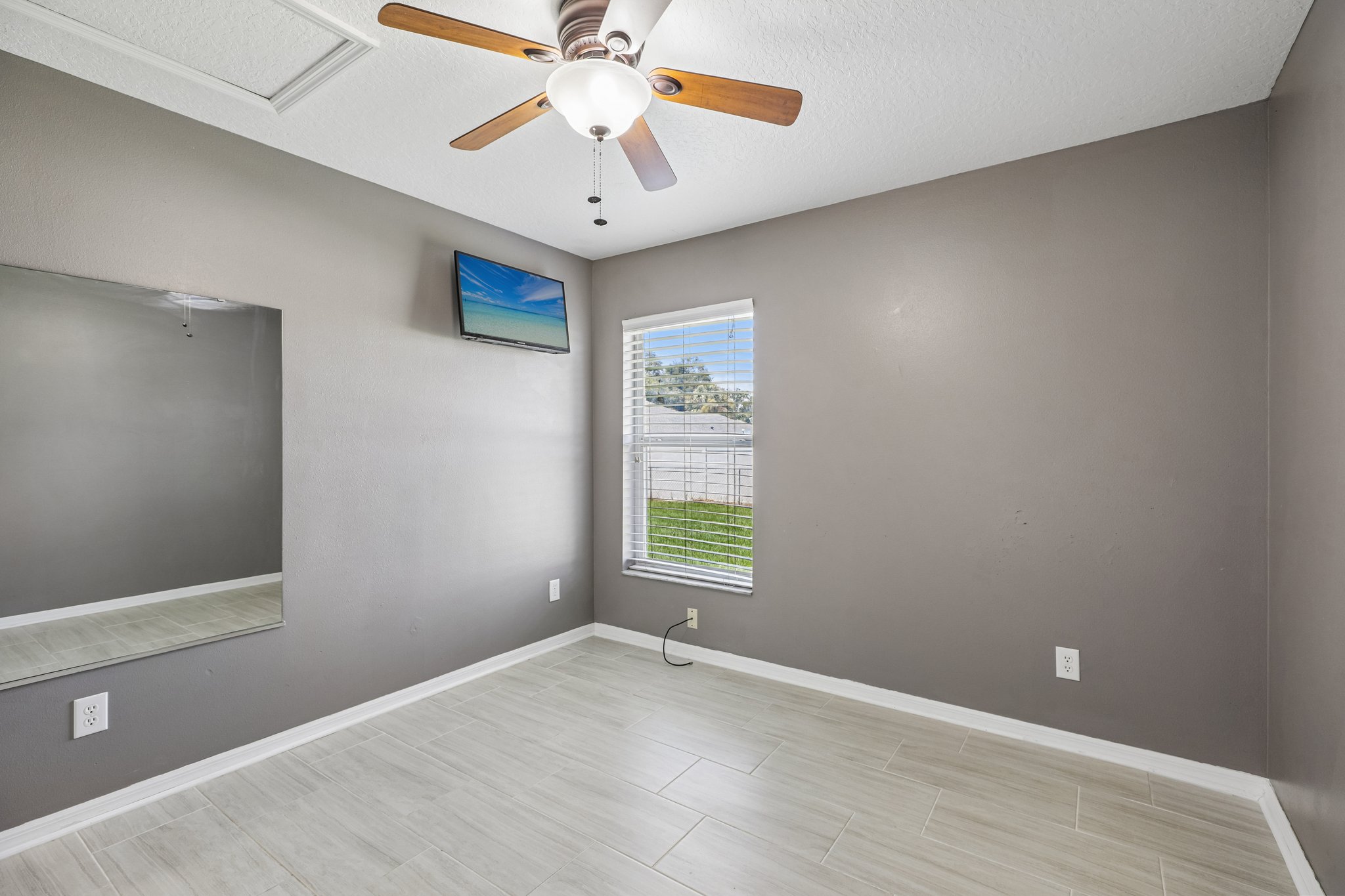 SW 89th Pl-S1208-037.jpg