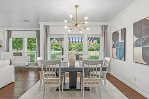 Gracious dining