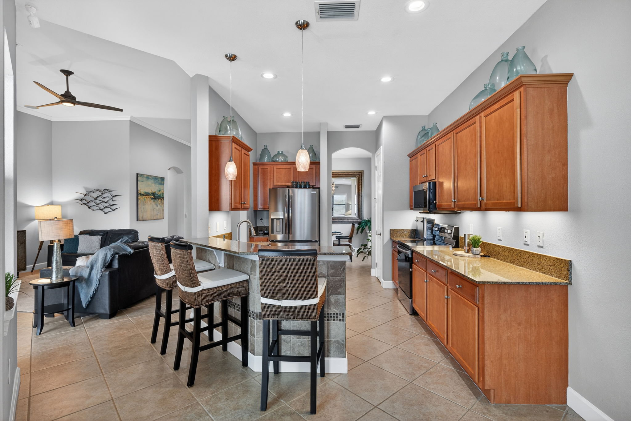 Breakfast Bar 2 of 2