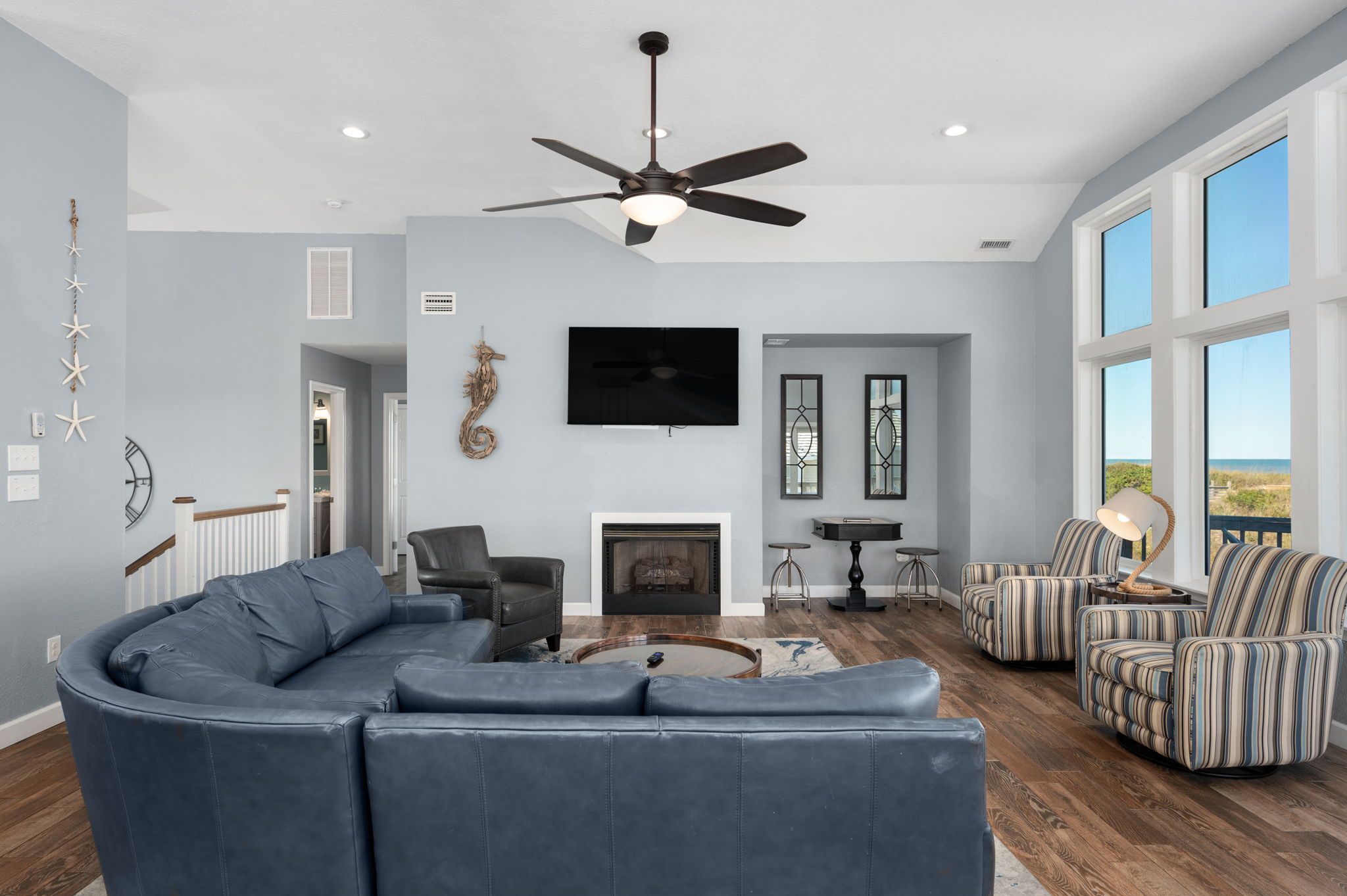 5709-SVDT-TL-Living-V5