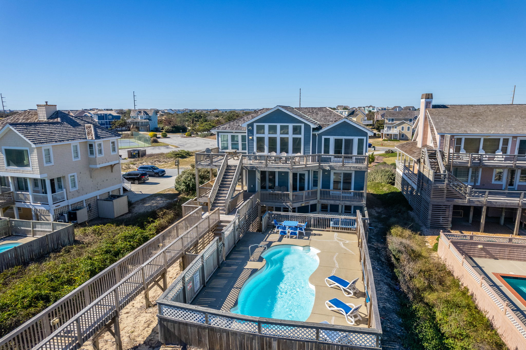 5709-SVDT-Aerial-Rear