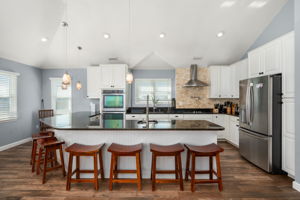 5709-SVDT-TL-Kitchen