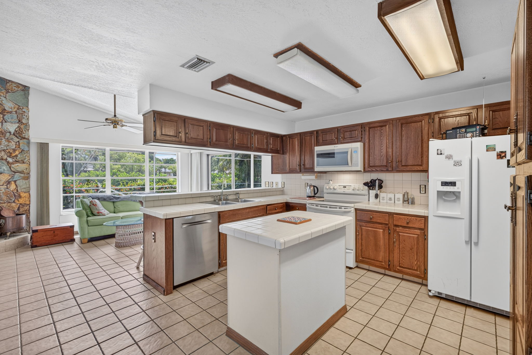 Kitchen 2