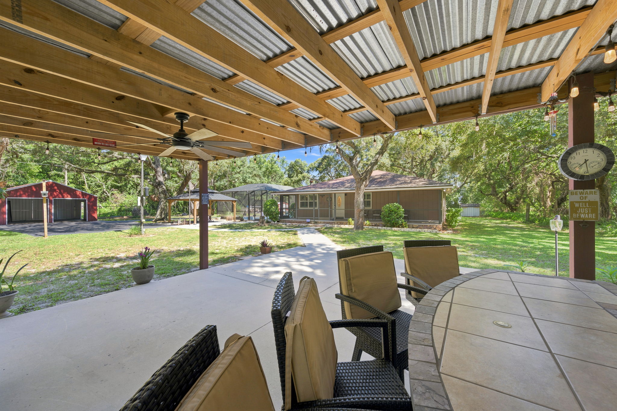 Exteriors (8)