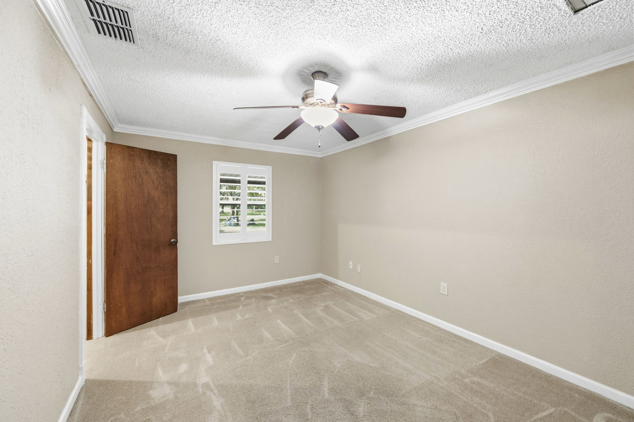 Interiors (28)