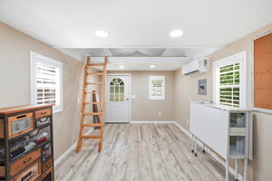 Interiors (36)