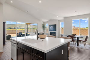 Kitchen (3)