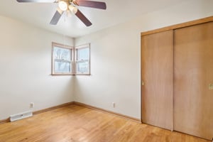 5714-5716 N 87th St-034.jpg