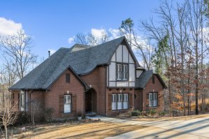 5715 Carrington Lake Pkwy, Trussville, AL 35173, USA Photo 10