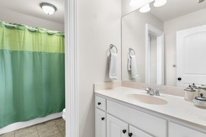 5715 Carrington Lake Pkwy, Trussville, AL 35173, USA Photo 26