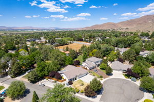 5715 Stillmeadow Ct, Reno, NV 89502, USA Photo 47