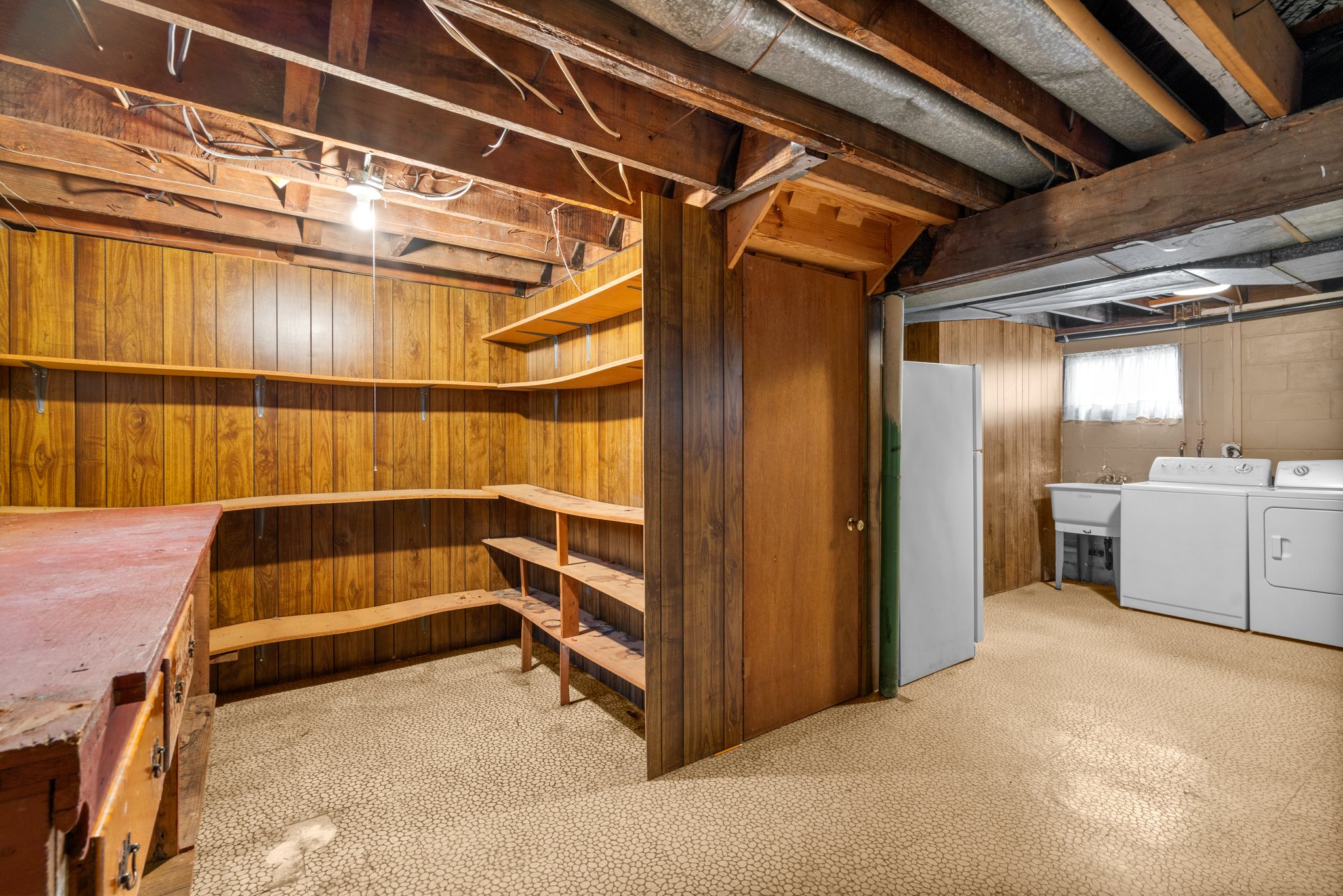 37. Laundry - basement.jpg