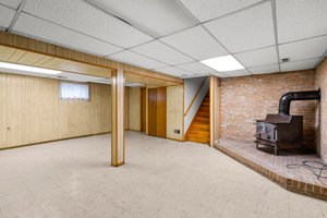 33. Recreation room.jpg